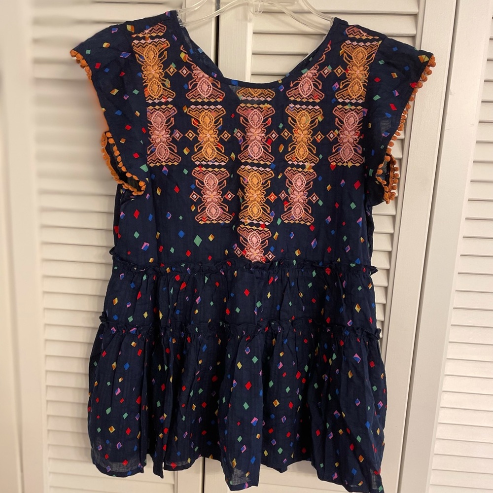NWT embroidered THML ruffle sleeve top XS